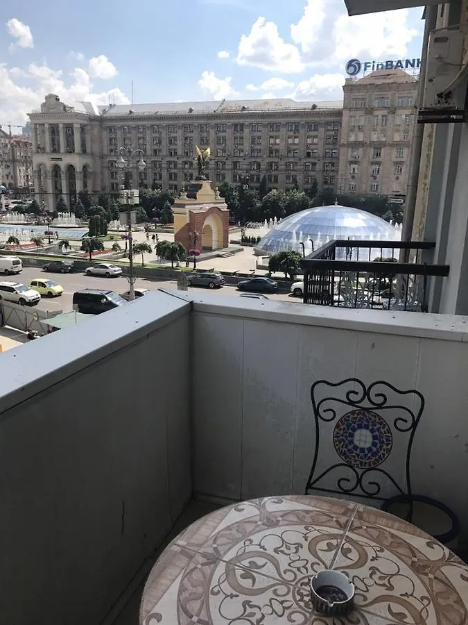 Apartment In The Heart Of Киев